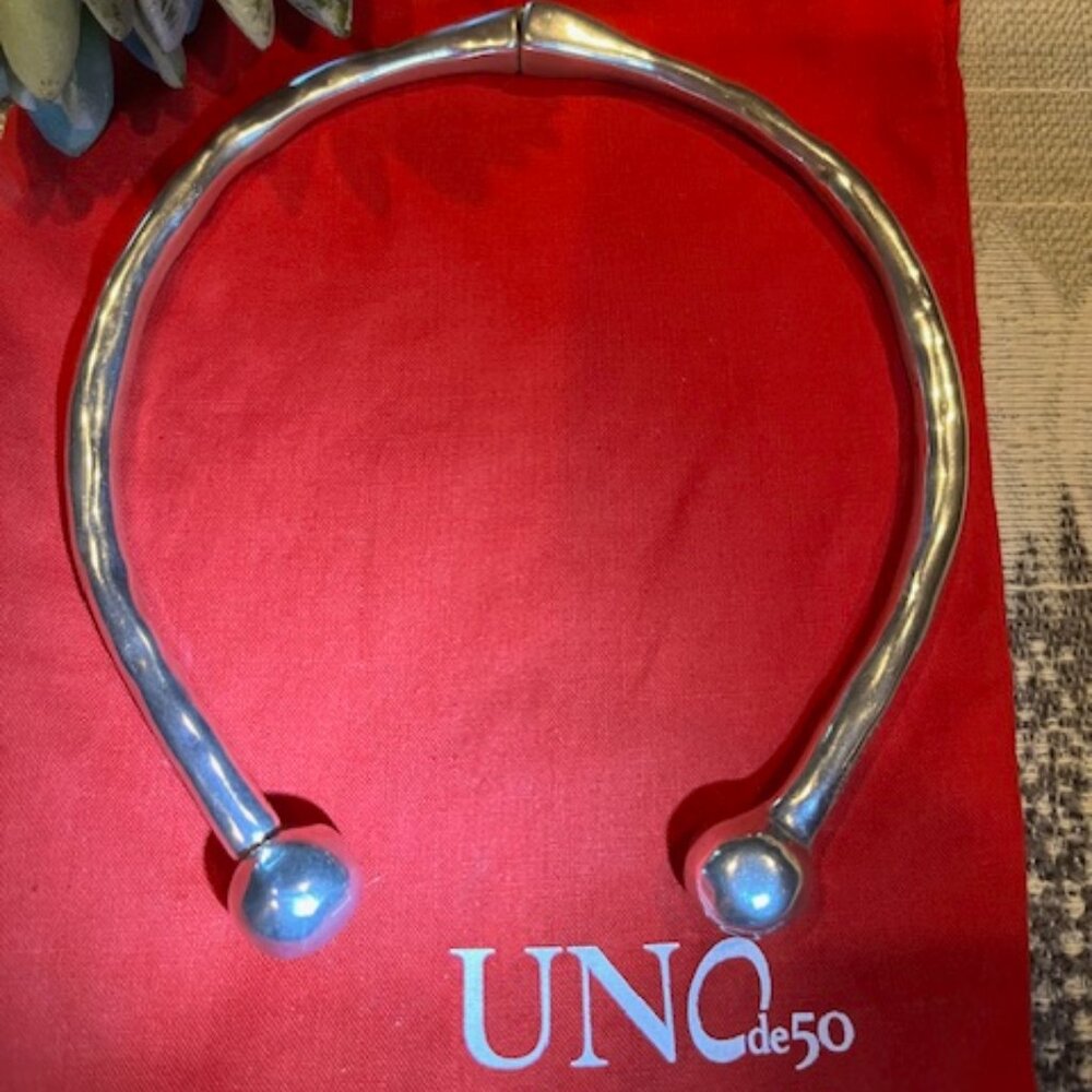 Uno De 50 Necklace